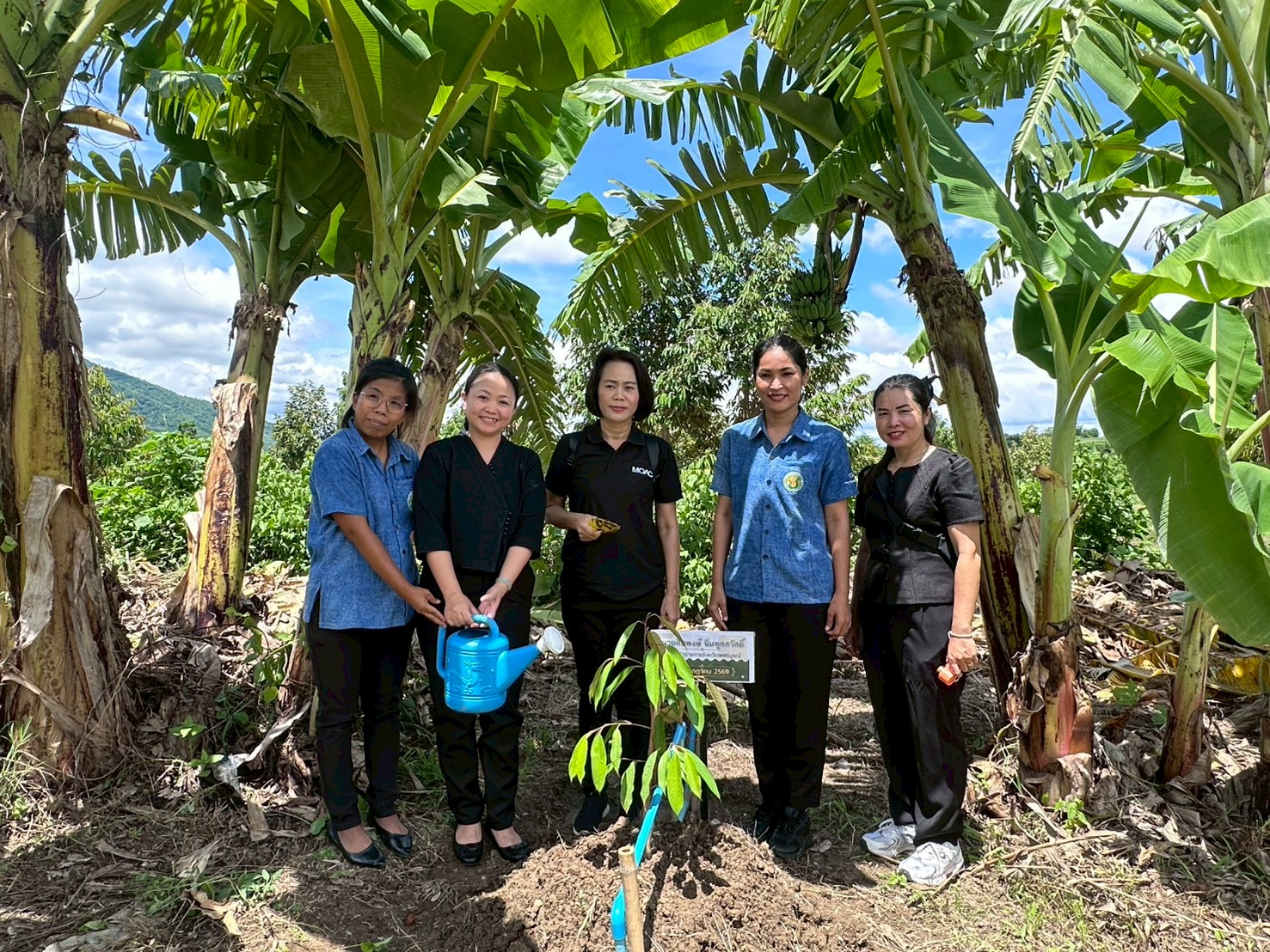 title - สำนักงานการปฏิรูปที่ดินจังหวัดเพชรบูรณ์ ร่วมเปิดโครงการท่องเที่ยวโดยชุมชนตำบลนาป่า กิจกรรมท่องเที่ยวเชิงเกษตร บุกสวน ชวนฟิน กินทุเรียนของดีตำบลนาป่า ประจำปี 2569 